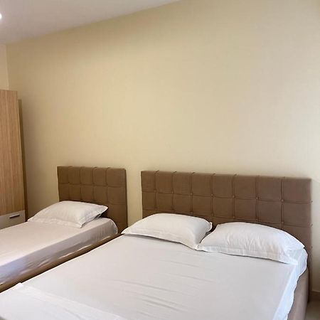 Noi Sea View Studio Vlore Bagian luar foto